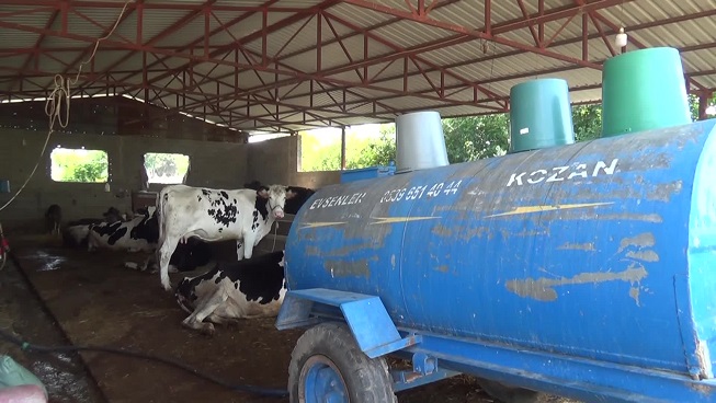 Kadirli'nin Cığcık köyünde su kesintisine yurttaşlardan tepki