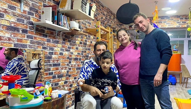 Otizmli Çocukların İyileşmesi İçin Umut Verici Yöntem: Fonksiyonel yaklaşıma göre Otizm İyileştirilebilir