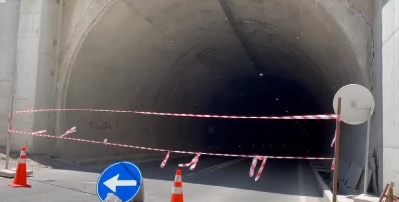 Artvin-Yusufeli Karayolu T14 Tünelinde Çökme Meydana Geldi