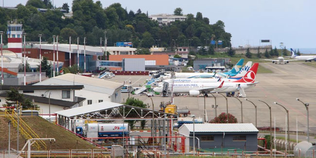 Trabzon Havalimanı'nda turizm sezonu yoğunluğu