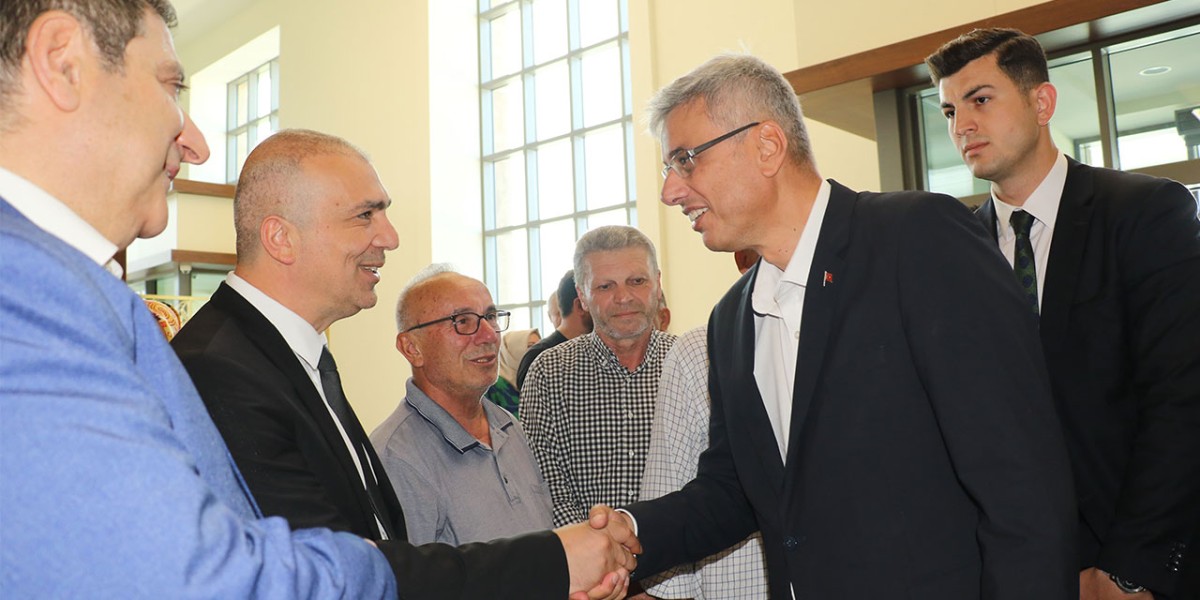 Sağlık Bakanı Prof. Dr. Memişoğlu, Memleketi Rize'de