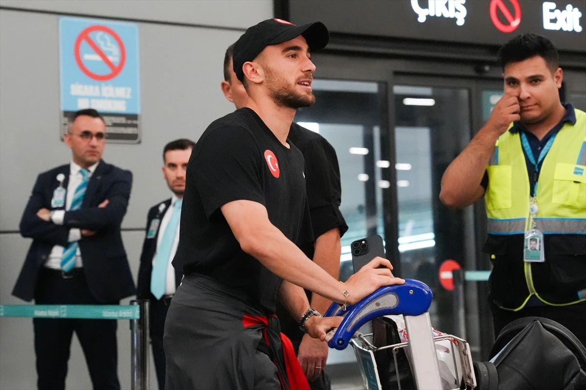 A MİLLİ TAKIM İstanbul'a döndü mü?