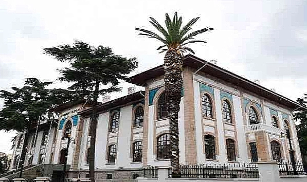 TRABZON'DA 51 ŞAHIS YAKALANDI 