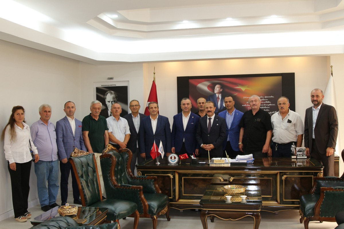 Milletvekili Yavuz Aydın Trabzon’u Adım Adım Geziyor