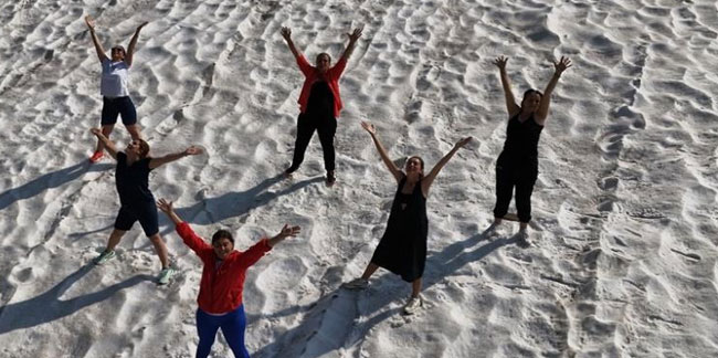 Artvin'de 3 Bin Metre Yükseklikte Kar Üstünde Yoga