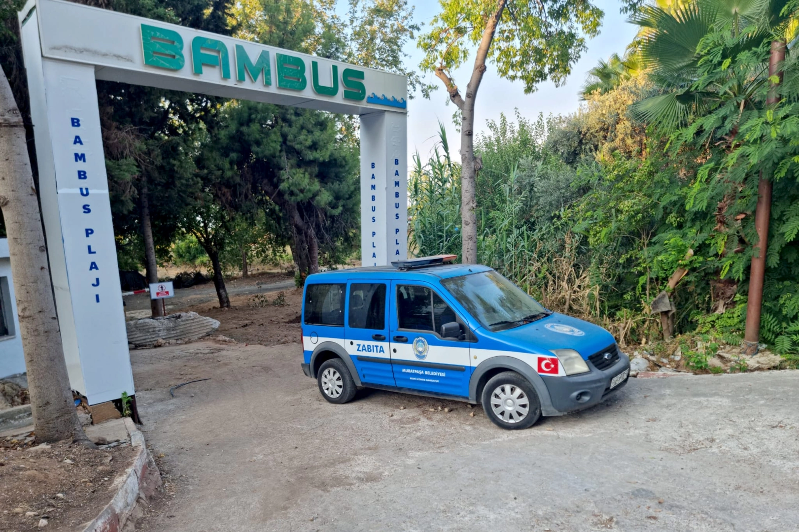Dilovası'nda mazgallara bakım ve onarım