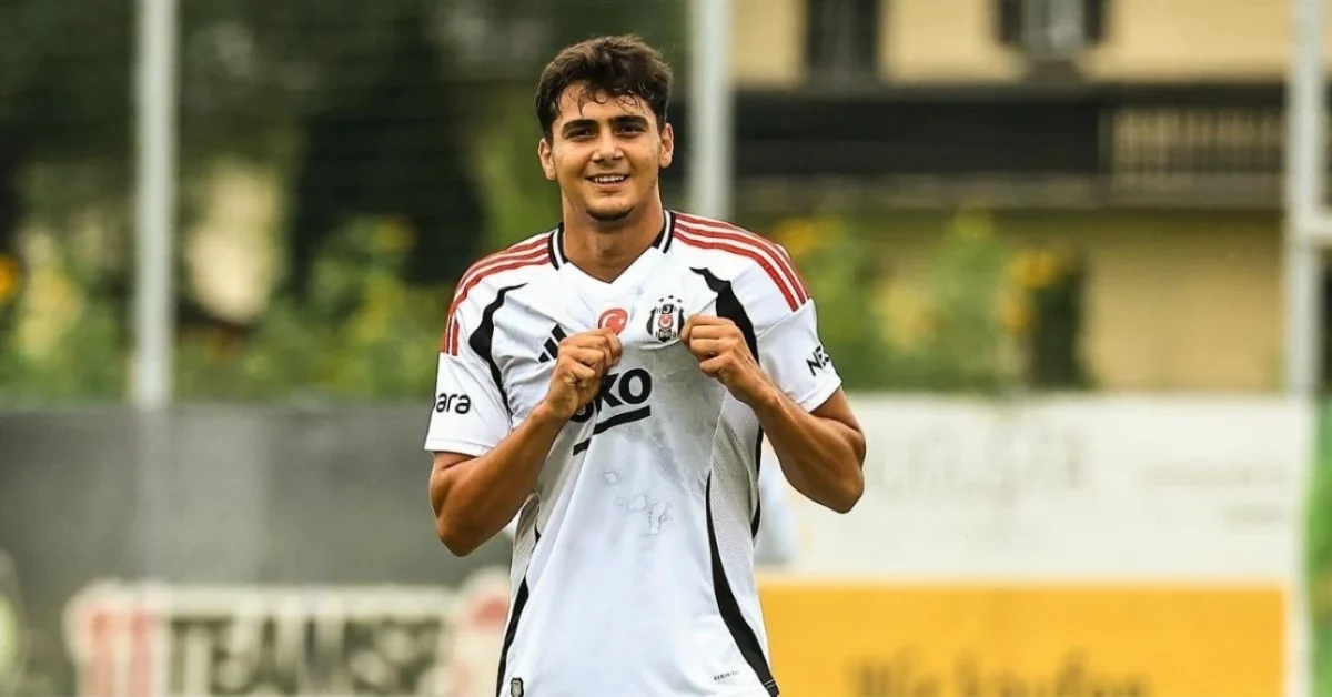 Mustafa Hekimoğlu kimdir? Beşiktaş'ın genç oyuncusu Mustafa Erhan Hekimoğlu kaç yaşında,