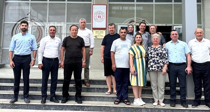     Rize SGK’ dan, Emeklilerin Sosyal Alanlardan Desteklenmesi Bilgilendirme Açıklaması