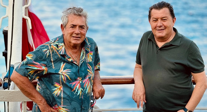 SALİH GÜNEY'İ GEMİSİNDE AĞIRLADI