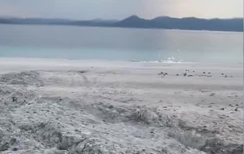 Salda Gölü'nde kepçe izlerine Valilik'ten para cezası