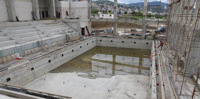 Akçaabat Kapalı Yüzme Havuzuna kavuşuyor