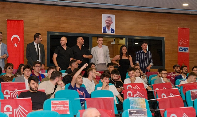 CHP ORTAHİSAR GENÇLİK KOLLARINDA NÖBET DEĞİŞİMİ 