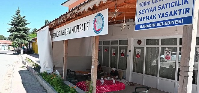 Yozgat’ta kadınlar yaptıkları el işi ürünlerle ev ekonomisine katkı sağlıyor