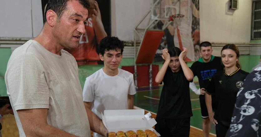 Giresun Belediye Başkanı Köse'den BESYO parkur sınavı eğitimi alan öğrencilere ziyaret