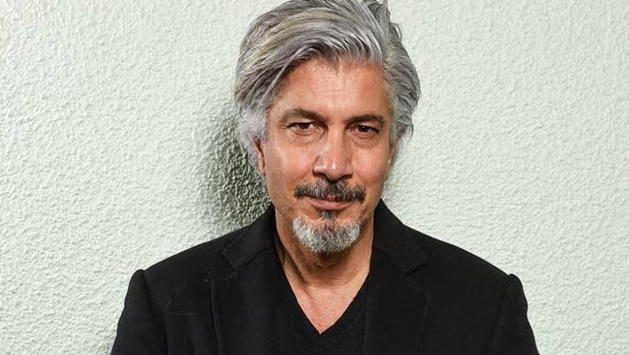 BEHZAT UYGUR: ‘’TÜRKİYE'DE KEMİKLEŞMİŞ BİR TİYATRO SEYİRCİSİ VAR’’