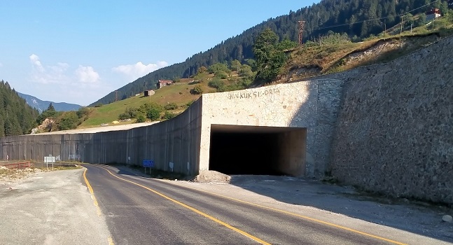 Bu Tünel Göstermelik Mi?
