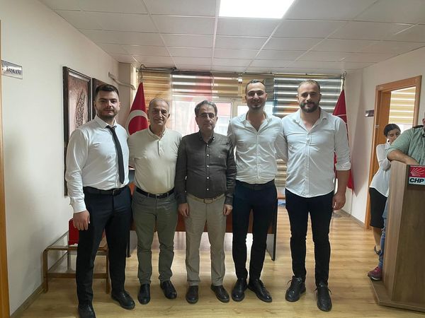 CHP Merkez İlçede Gençlik Kolları İslamoğlu’na Emanet