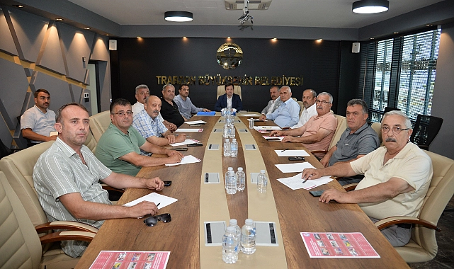 TRABZON'DA DOLMUŞLAR YENİ SİSTEME GEÇİYOR