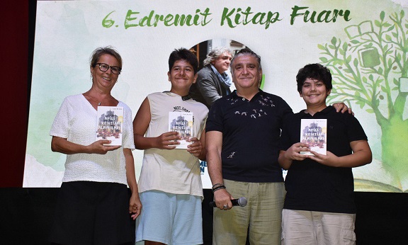 Usta radyocu Cem Arslan yanıt verdi: Radyoculuk öldü mü, radyo hala dinleniyor mu?