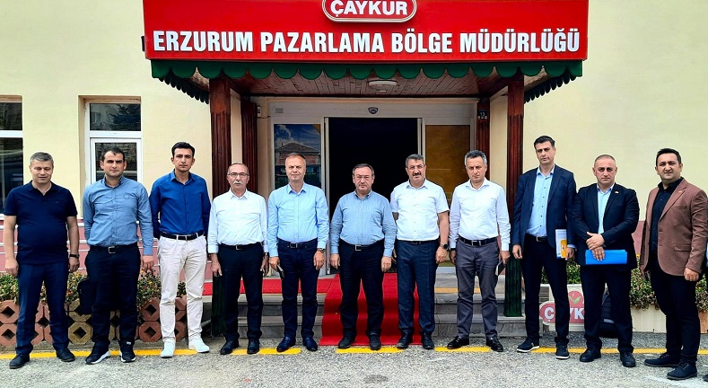 Genel Müdürü Âlim, Çaykur Bölgeleri Çalışmalarına Devam Ediyor