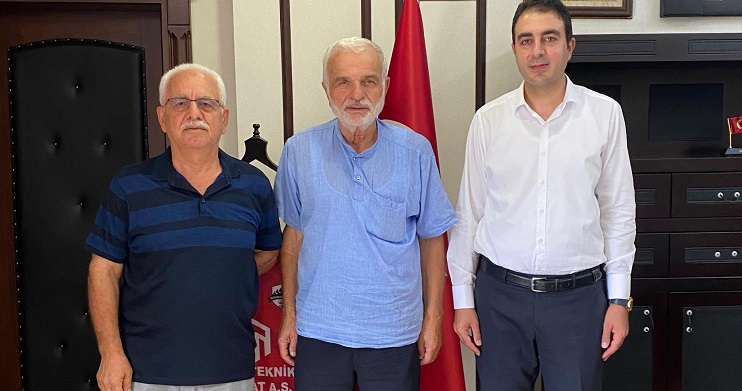 Eski Vekilden Kaymakama Ziyaret