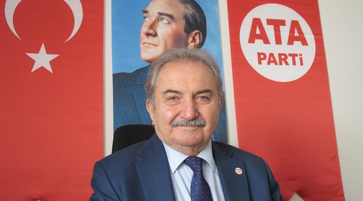 ATA Parti Genel Başkanı  Zeybek, din adamlarına sordu: “Bağıran hoparlörörler farz mı? Sünnet mi?”