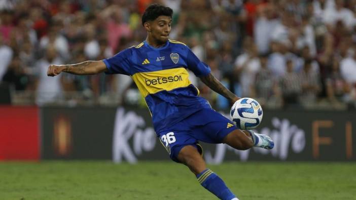 Fenerbahçe'nin Cristian Medina Transferi Mafya Menajerleri Nedeniyle Engellendi