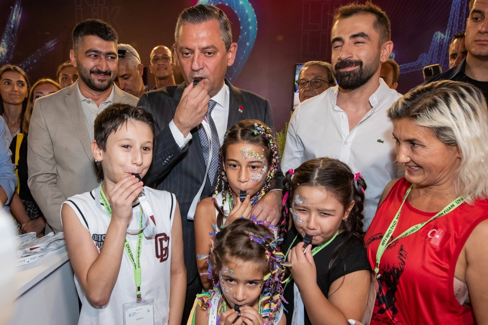 CHP Lideri Özel: ″Kentsel dönüşüm için uyarı düdüğü çalacağız″