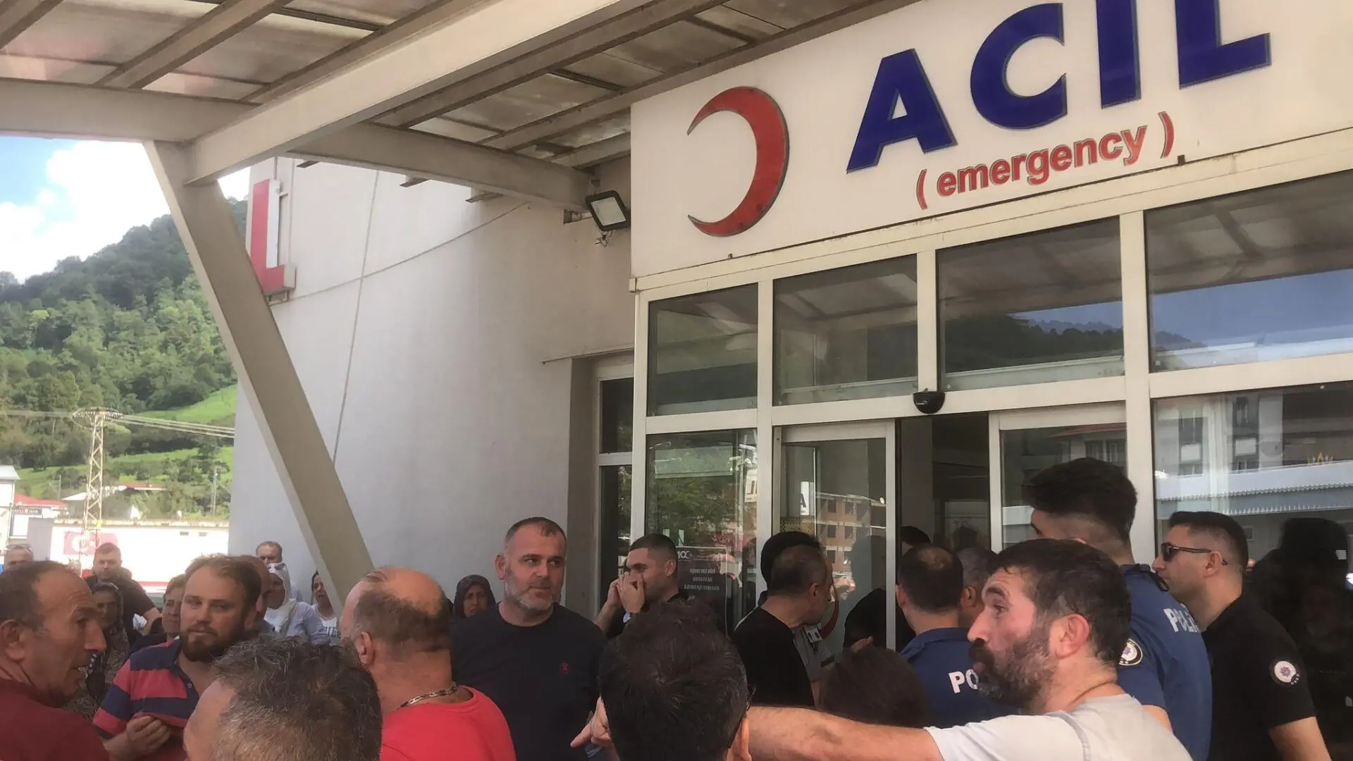 Artvin Hopa’da Orman Nöbetine Saldırı: Bir Ölü, İki Yaralı