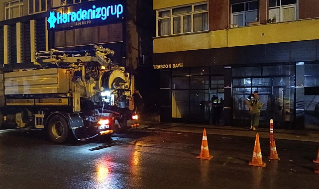 BÜYÜKŞEHİR'DEN SAĞANAK MÜCADELESİ