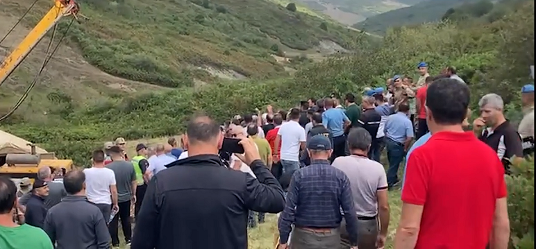 Aybastı halkı maden arama çalışmalarına engel oldu. Bölgeye yeniden gelen şirket çalışanları, halk tarafından kovuldu