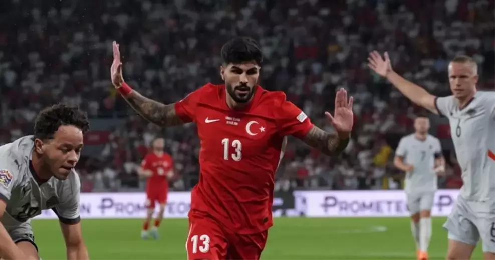 Eren Elmalı kimdir? Eren Elmalı kaç yaşında, nereli? Eren Elmalı hangi takımda oynuyor?