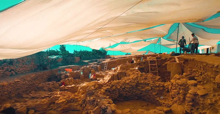 Şanlıurfa Sayburç'ta Neolitik Çağ’a ait ören yerinde kazı çalışmaları sürüyor