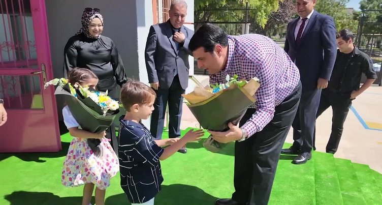 Şehitkamil Belediye Başkanı Yılmaz'dan anaokulu öğrencilerine ziyaret