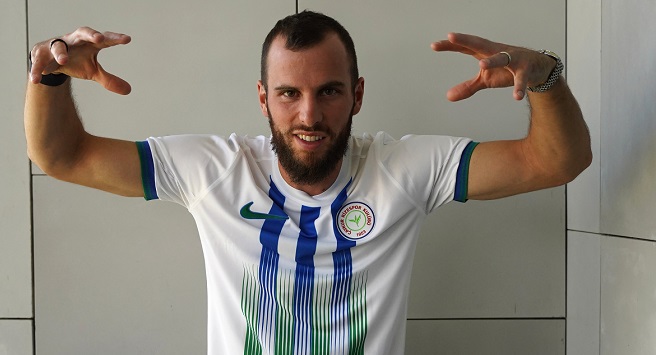 Golcülerin Kralı Rizespor’da