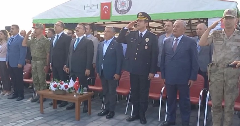 Iğdır'da 13 şehit polis anısına dikilen anıt törenle açıldı