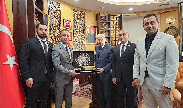 Bahçeli'den Trabzon Teşkilatlarına Tam Destek