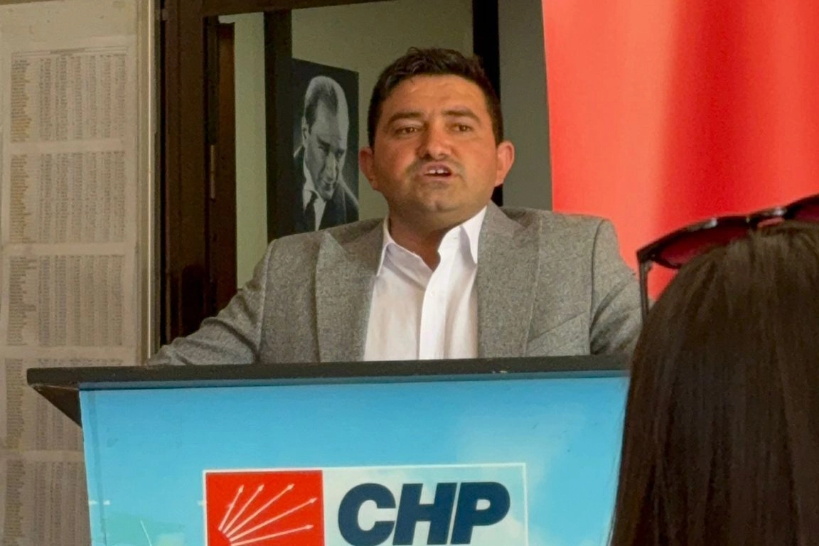 CHP Bergama Gençlik Kolları Başkanı Atakan Tekin: ″Demokratik hak kimsenin elinden alınmamalı″