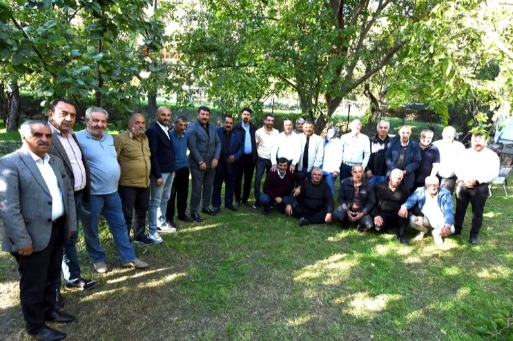 Başkan Fırat: ″Kalkınma yatırımdan ve imalattan başlar″