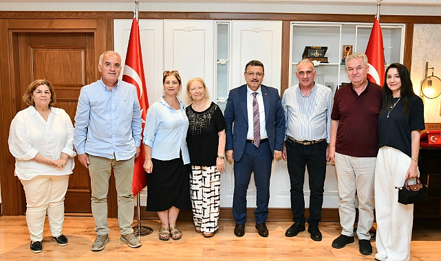 Hayırsever İş İnsanı Mithat Yaşar Tan'dan Başkan Genç'e Ziyaret