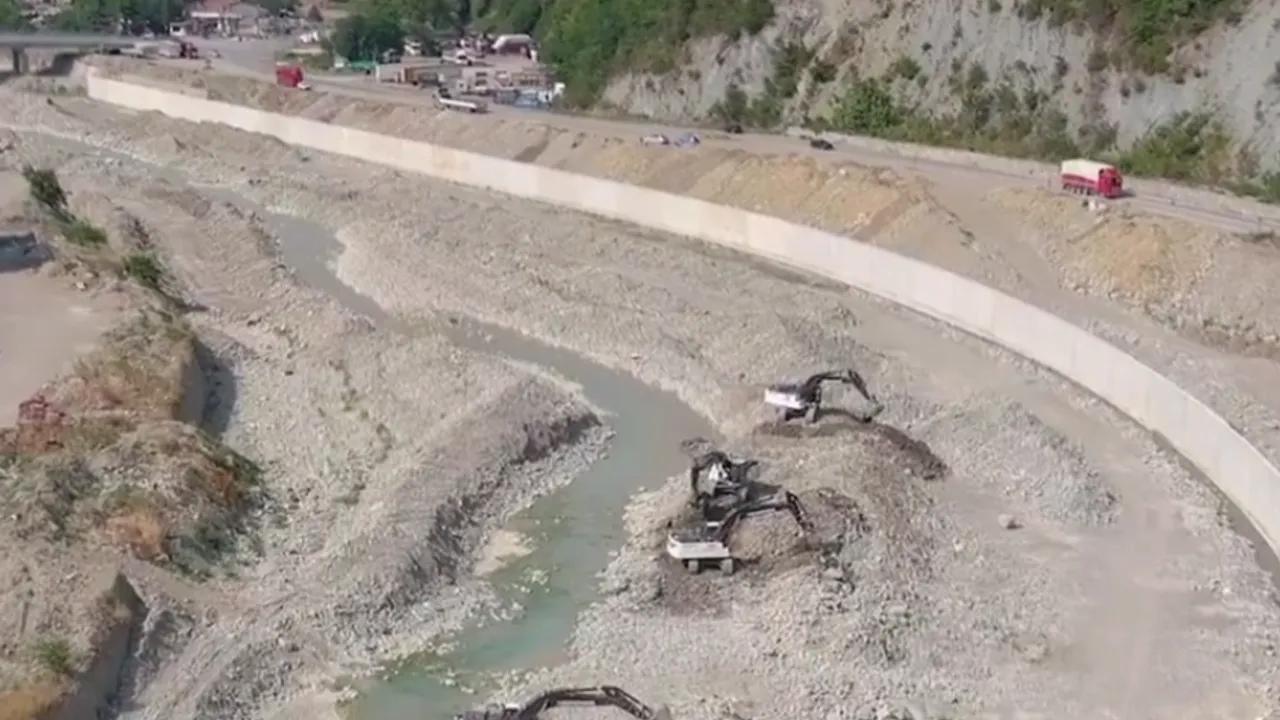 Karadeniz'in riskli illerinde ıslah çalışmaları sürüyor