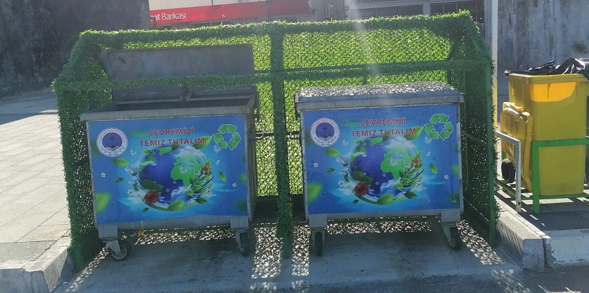 İyidere’deki Çöp Konteynırları Estetik Bir Görünüme Kavuşuyor.