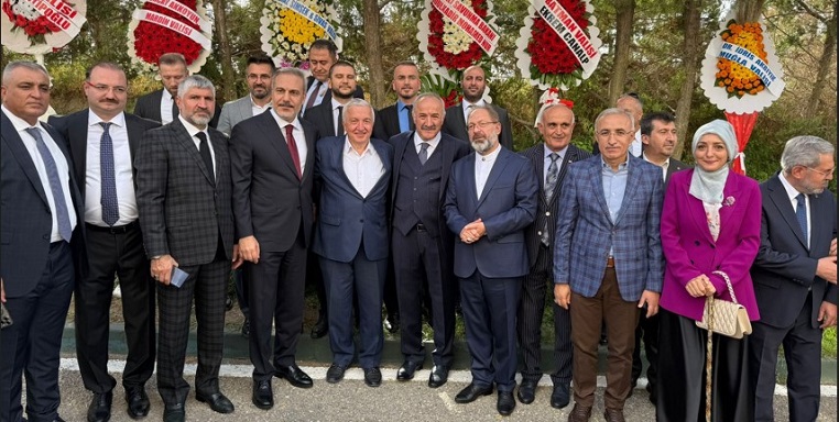 Rize Eski Valisinin Kızının Düğününde Buluştular