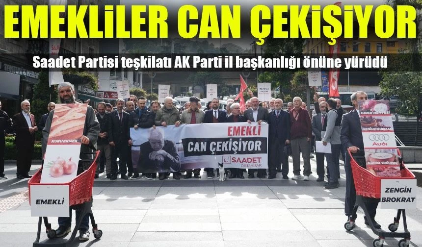 Saadet Partisi Teşkilatından AK Parti İl Binası Önünde Protesto: 
