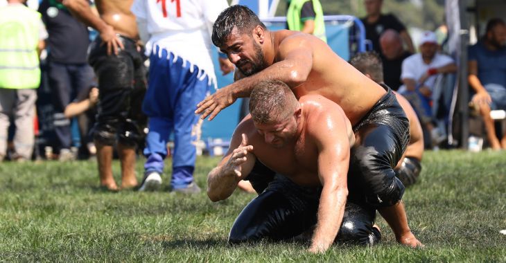 Yusufeli'nde 350 Pehlivan Er Meydanında Buluşacak