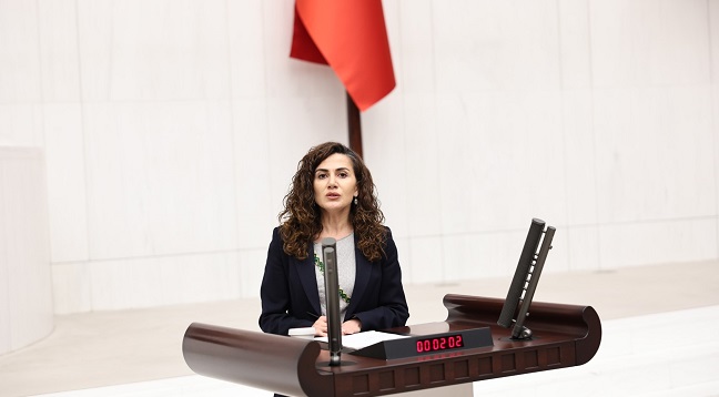 Sümeyye Boz'dan Çocuk Hakları Önergesi