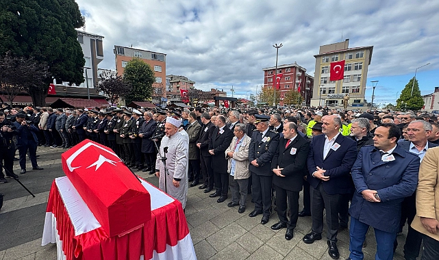 GİRESUN ŞEHİDİNE AĞLADI