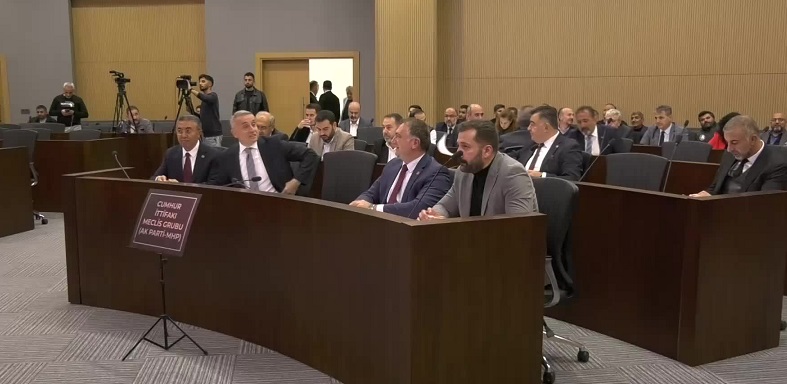  Lemzi Çöplü: 