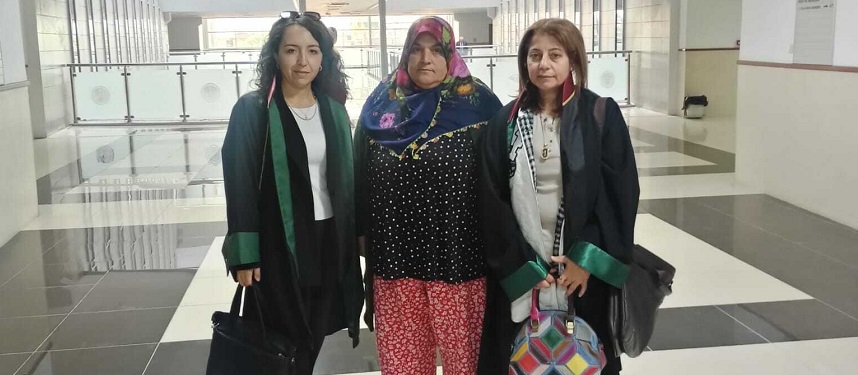Birlikte yaşadığı hamile kadını ve iki çocuğunu öldüren korucu Turgay Kaya, üç kez ''ağırlaştırılmış müebbet hapis'' cezasına çarptırıldı