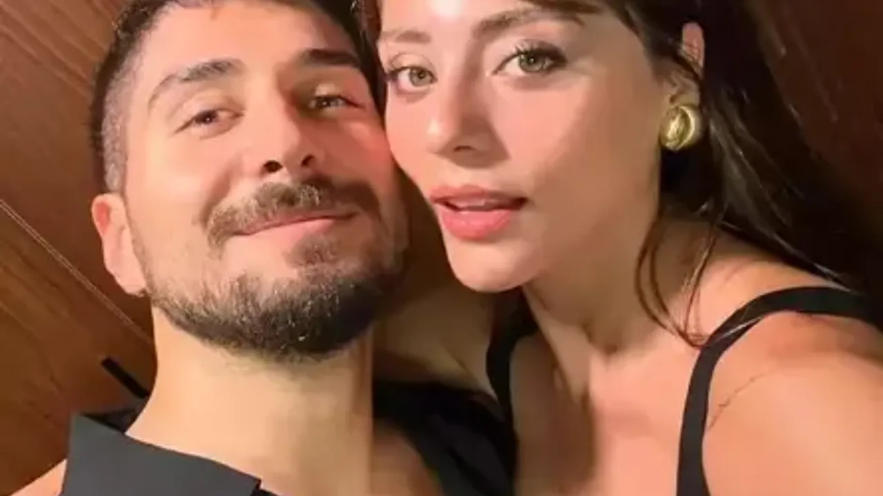 Sıla Türkoğlu Evlilik Yolunda İlk Adımı Attı! Sevgilisi Ata Ayyıldız’ı Ailesiyle Tanıştırdı